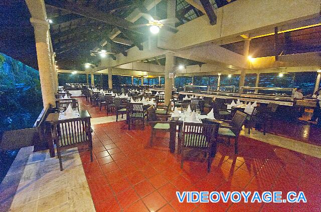 République Dominicaine Punta Cana Bávaro Princess All Suites Resort Une salle à manger sans air climatisé.