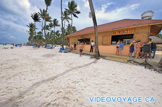 République Dominicaine Punta Cana Bávaro Princess All Suites Resort Acceso directo a la playa.