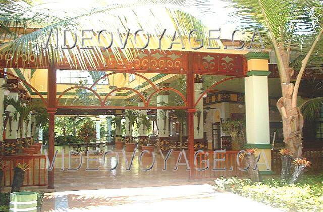 Republique Dominicaine Punta Cana Riu Bambu The rear view of the Lobby.