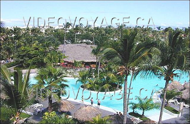 Republique Dominicaine Punta Cana Riu Naiboa Una vista aérea de la piscina.