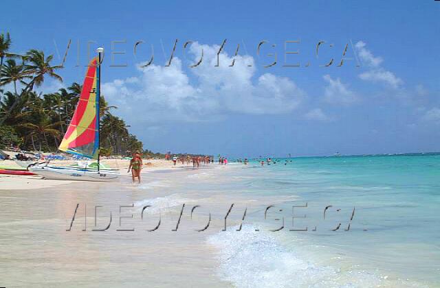 Republique Dominicaine Punta Cana Riu Naiboa The color of the water is very beautiful and translucent.