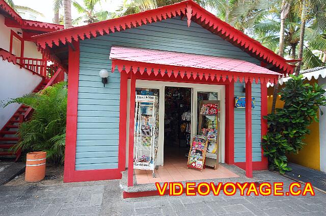 Republique Dominicaine Punta Cana Riu Palace Macao Store outdoor memories.