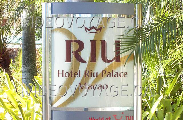 Republique Dominicaine Punta Cana Riu Palace Macao El cartel del hotel