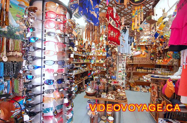 Republique Dominicaine Punta Cana Riu Palace Punta Cana Almacenar recuerdos interiores.