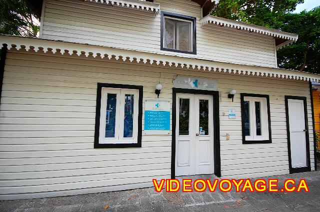 Republique Dominicaine Punta Cana Riu Palace Punta Cana Clínica médica exterior.