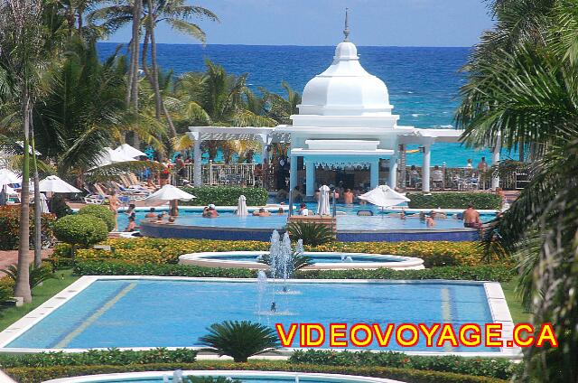 Republique Dominicaine Punta Cana Riu Palace Punta Cana The pool bar after.