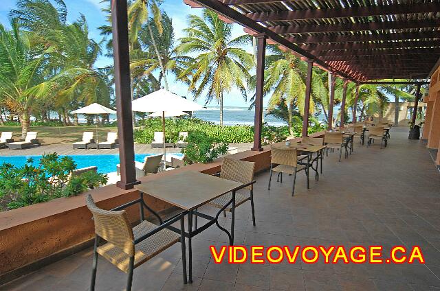 Republique Dominicaine Punta Cana Sivory Con una hermosa terraza al aire libre.