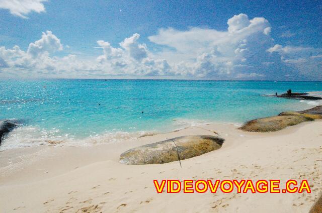 Mexique Playa del Carmen Allegro Playacar Depuis plusieurs années, la plage disparait après chaque tempète.