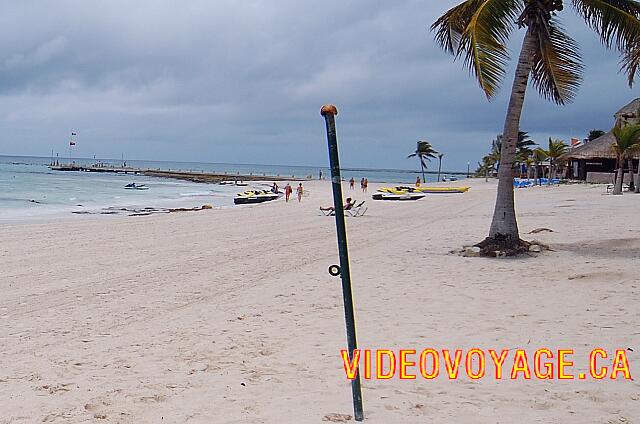 Mexique Puerto Juarez Maya Beach Le centre nautique est situé à la pointe qui sépare en deux le site.