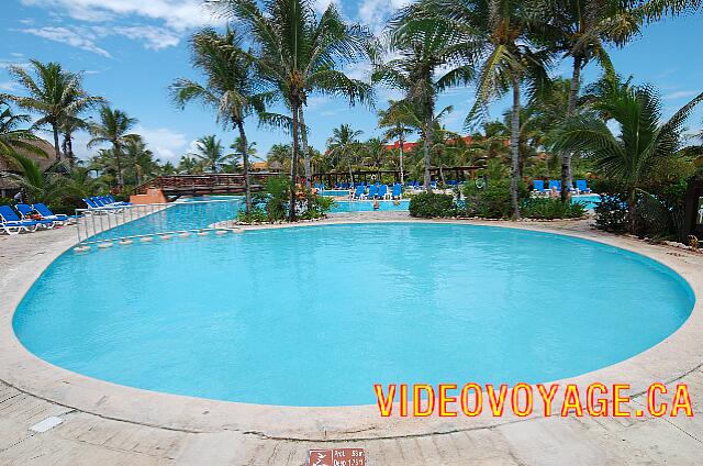 Mexique Puerto Juarez Maya Beach La piscine des enfants avec une profondeur de 0.53 mètre ou 1.75 pied.