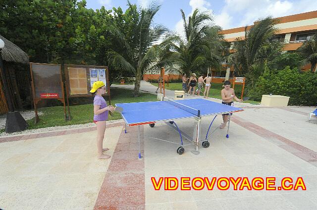 Mexique Riviera Maya Bahia Principe Tulum One of ping pong tables around one of the pools.