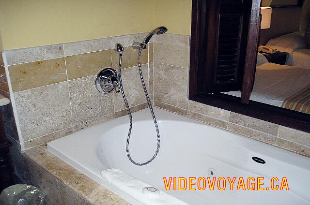 Mexique Riviera Maya Dreams Tulum La bañera de hidromasaje.