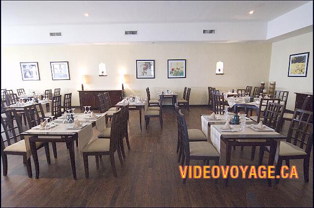 Mexique Riviera Maya Dreams Tulum El comedor principal es mucho más grande.