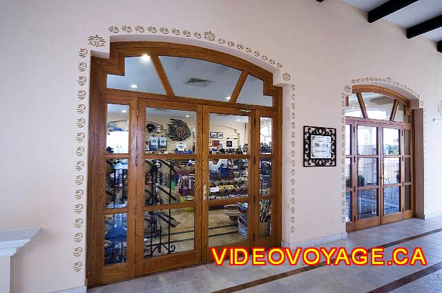 Mexique Puerto Morelos Excellence Riviera Cancun A store.