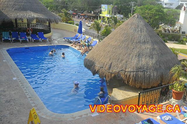 Mexico Playa del Carmen Gran Porto Real El bar de la piscina secundaria.