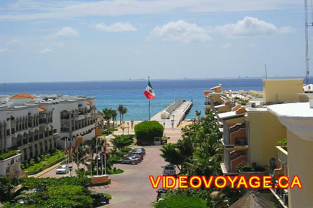 Mexico Playa del Carmen Gran Porto Real Por otro lado, muelle del ferry que visita Cozumel ..