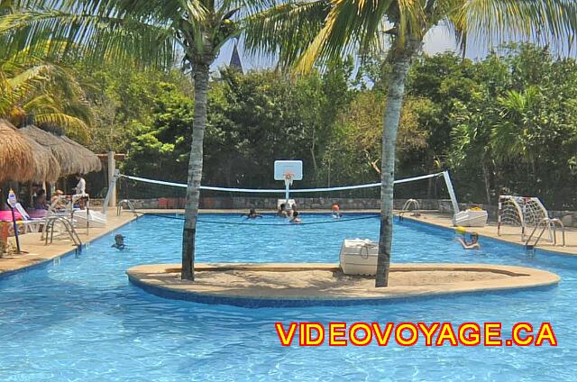 mexique Playa Paraiso paraiso del mar Divers activités dans la piscine.