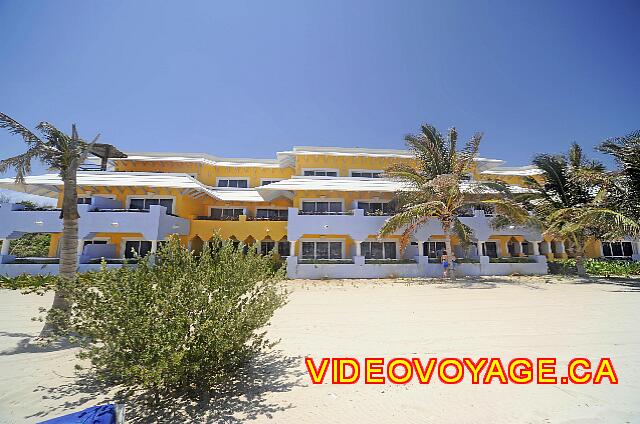 mexique Playa Paraiso paraiso del mar A building with ocean view rooms.