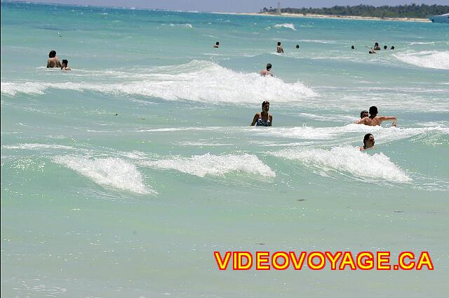 mexique Playa Paraiso paraiso del mar Certains aiment bien attendre les vagues.