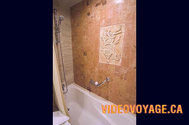 Mexique Puerto Morelos Sapphire Riviera Cancun The shower bath