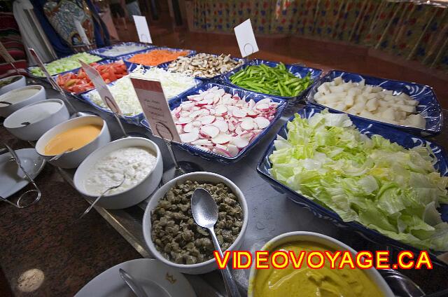 Mexique Playa del Carmen Riu Lupita The salad bar.