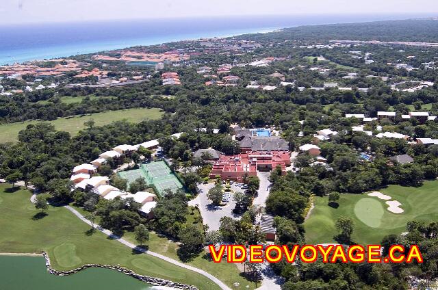 Mexique Playa del Carmen Riu Lupita The hotel is surrounded by the golf course.