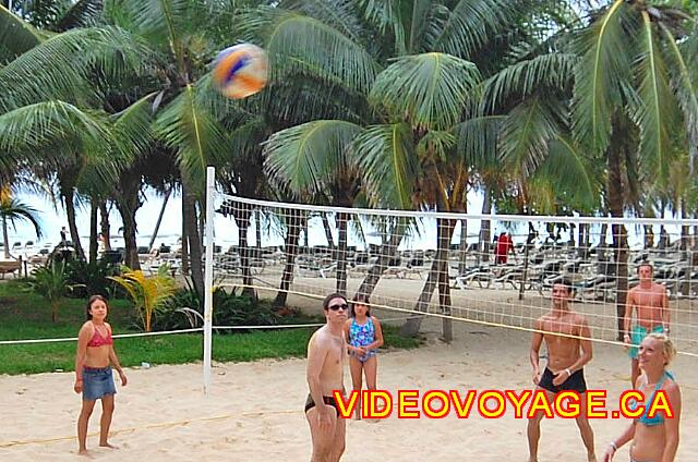 Mexique Playa del Carmen Riu Palace Mexico Voleibol en la playa es siempre popular.