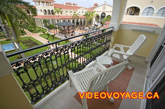 Mexique Playa del Carmen Riu Palace Mexico A shallow balcony.