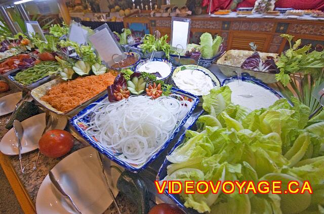 Mexique Playa del Carmen Riu Playacar D'autres ingrédients pour une salade.