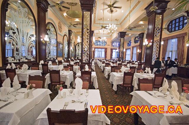 Mexique Playa Del Carmen Palace Riviera Maya A dining room large enough.