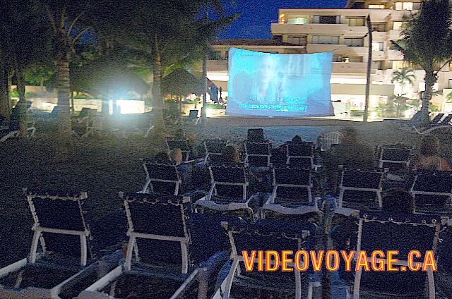 Mexique Puerto Aventuras Dreams Puerto Aventura El cine en la playa algunas noches.