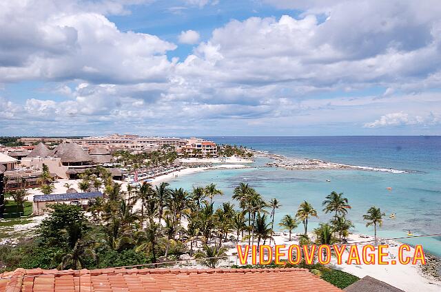 Mexique Puerto Aventuras Dreams Puerto Aventura The view from the balcony is beautiful with the ocean view.