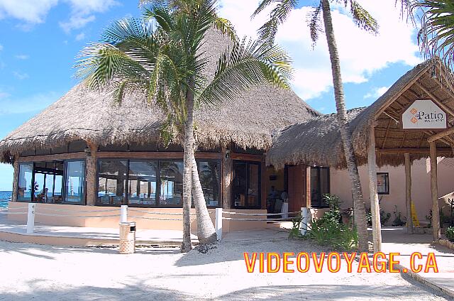 Mexique Puerto Aventuras Dreams Puerto Aventura The El Patio restaurant is rather used as a theater and as a reception hall for weddings. Can be opened as a restaurant in high season.