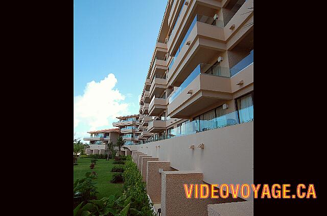 Mexique Puerto Aventuras Dreams Puerto Aventura A rather modern architecture.