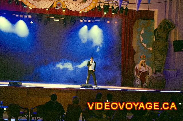 Mexique Puerto Juarez Valentin Imperial Maya A espectáculos de danza.