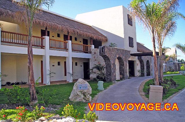 Mexique Puerto Juarez Valentin Imperial Maya Another angle.