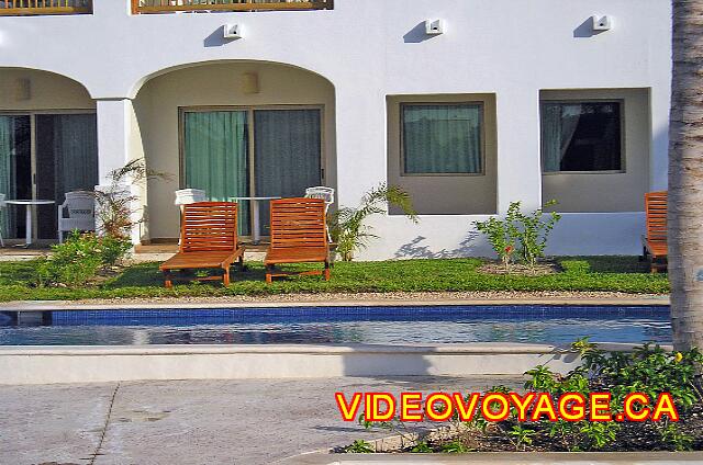 Mexique Puerto Juarez Valentin Imperial Maya Júnior Suites de oro en la planta baja con acceso a la piscina directamente.