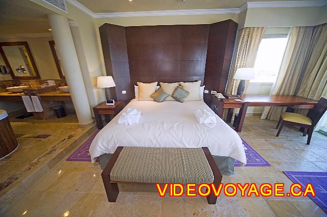 Mexique Puerto Juarez Valentin Imperial Maya Con una cama grande