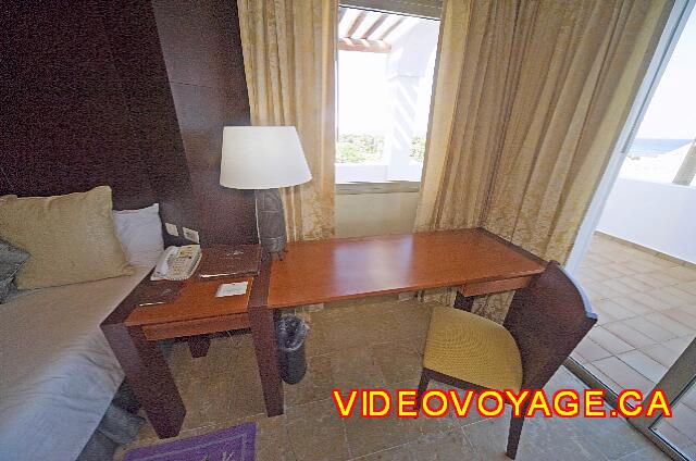 Mexique Puerto Juarez Valentin Imperial Maya Una oficina con una toma de red para conectarse a Internet de alta velocidad.