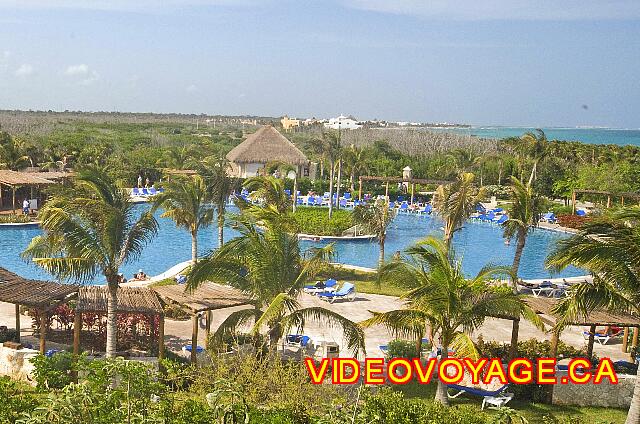 Mexique Puerto Juarez Valentin Imperial Maya La sección de la piscina más cercana a la playa.