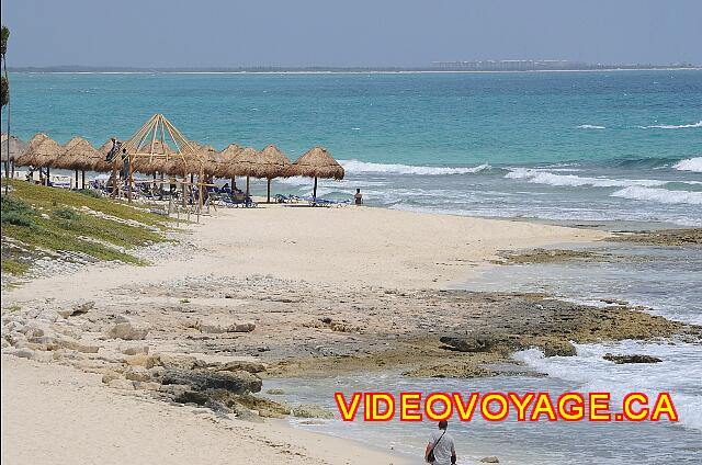 Mexique Puerto Juarez Valentin Imperial Maya Entre la plage au centre et la plage au sud, un secteur sans sable.