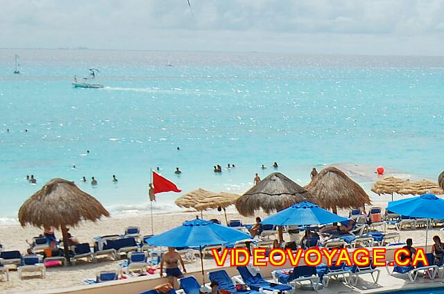 Mexique Playa del Carmen Viva Maya Une eau de couleur aqua, limpide, une pente moyenne,...