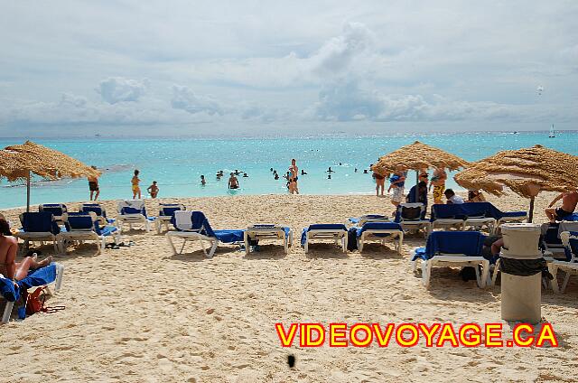 Mexique Playa del Carmen Viva Maya Arriving on the beach ...