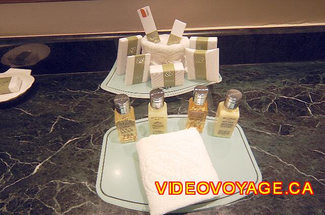 Mexique Riviera Maya Grand Flamenco Xcaret Estropajos y muchos artículos de cuidado personal