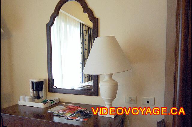 Mexique Riviera Maya Grand Flamenco Xcaret The make-up with a communication port for internet