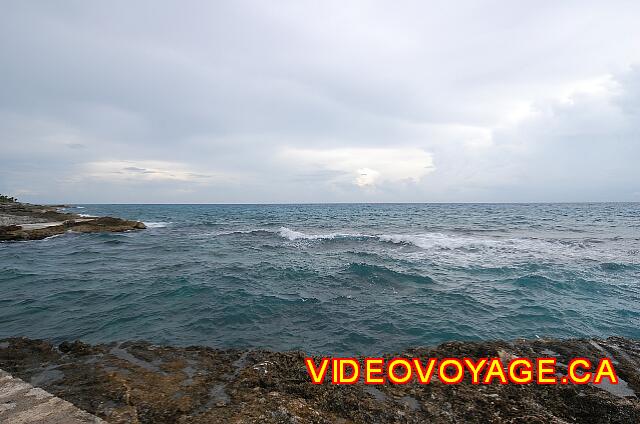 Mexique Riviera Maya Grand Flamenco Xcaret The entrance channel with fairly large waves sometimes.