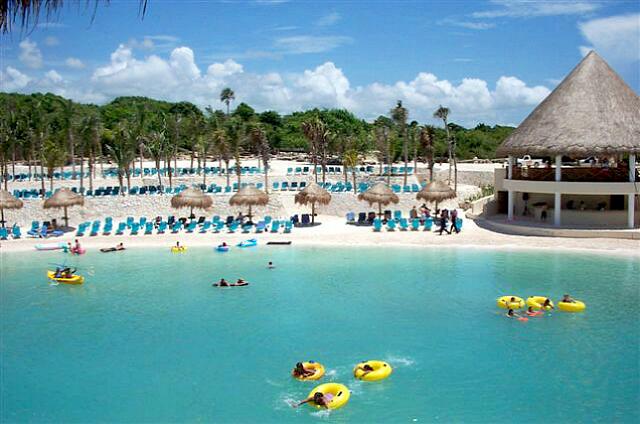 Mexique Riviera Maya Grand Flamenco Xcaret Few years ago.