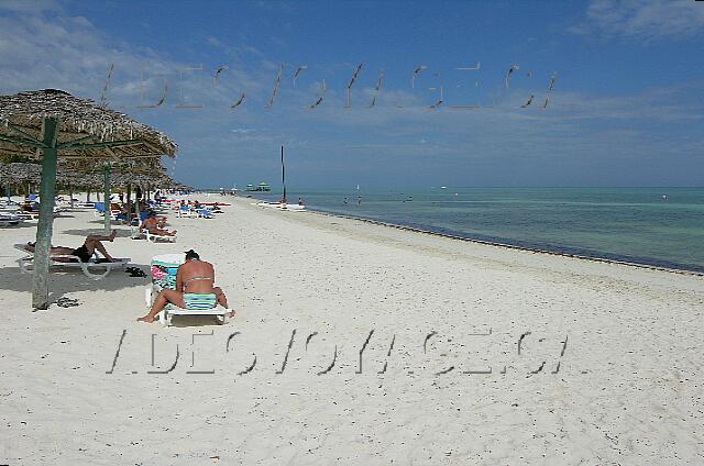 Cuba Santa Lucia Club Amigo Caracol Many parasols and deck chairs.