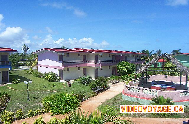 Cuba Santa Lucia Gran Club Santa Lucia Des batiments de 2 étages. Aucun balcon privé.