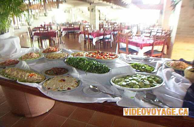 Cuba Santa Lucia Gran Club Santa Lucia The salad bar.